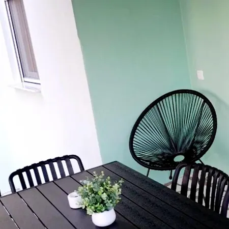 Laskarina Apartmán *