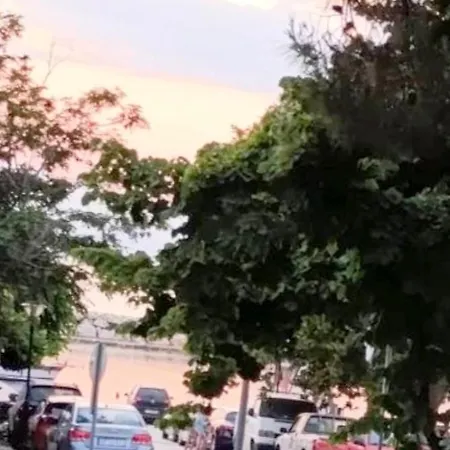 Laskarina * Skala Sotiros